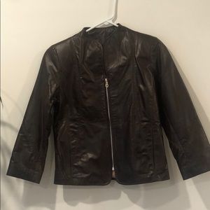 Brown fitted zip up leather jacket.